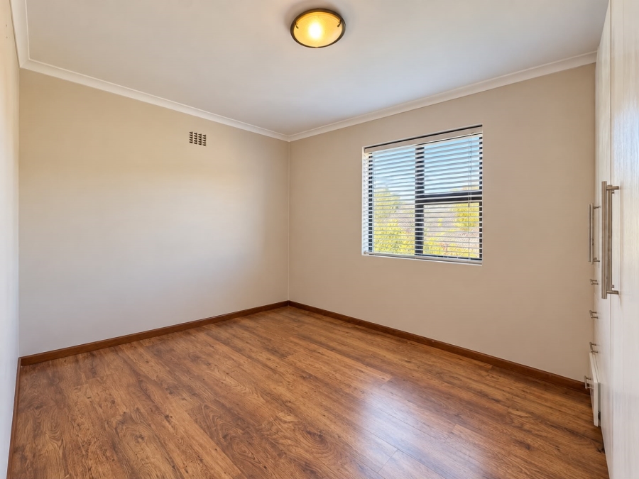 2 Bedroom Property for Sale in Kenilworth Western Cape